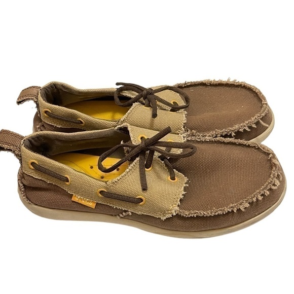 Crocs Walu Canvas Deck Shoes - Picture 2 of 6